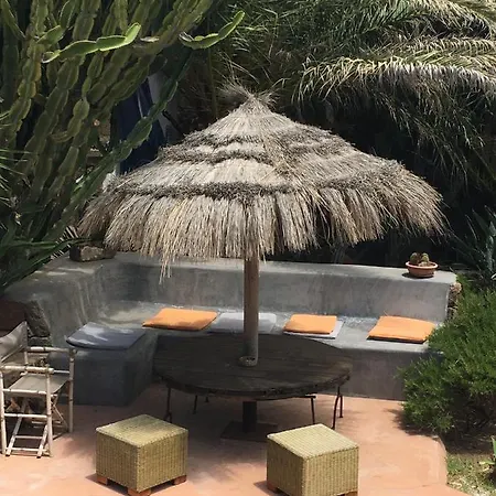 Le Casette Di Marilena Agave Iucca * Pantelleria