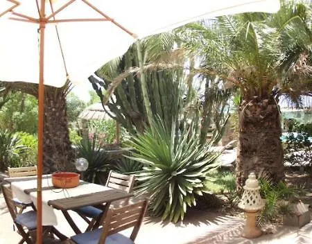 Le Casette Di Marilena Agave Iucca 판텔레리아